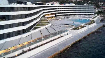 GRAND HOTEL VIEW