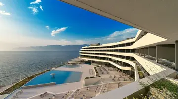 Grand Hotel View