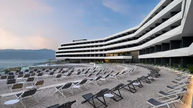 GRAND HOTEL VIEW