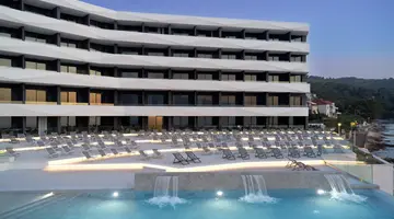 GRAND HOTEL VIEW