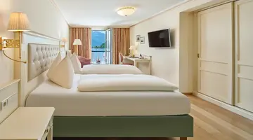 Grand Hotel