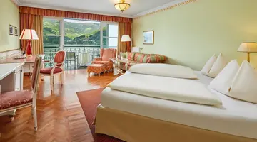 Grand Hotel