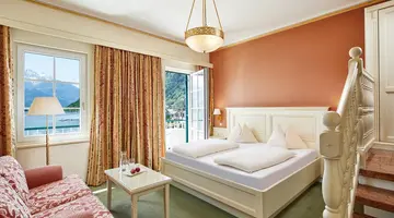 Grand Hotel