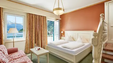 Grand Hotel