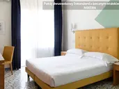 GRAND HOTEL