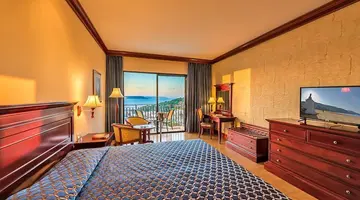 Grand Hotel