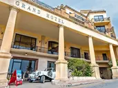 Grand Hotel
