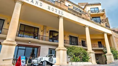 Grand Hotel
