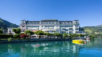 Grand Hotel