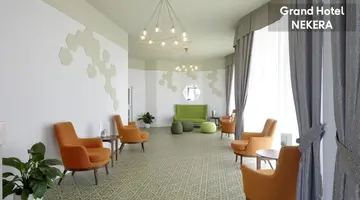 GRAND HOTEL