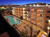 Grand Hotel