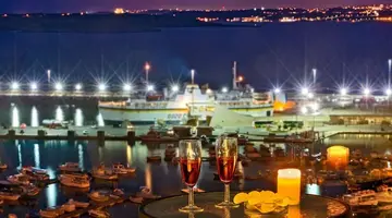 Grand Hotel