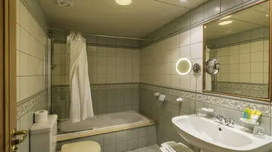 Grand Hotel
