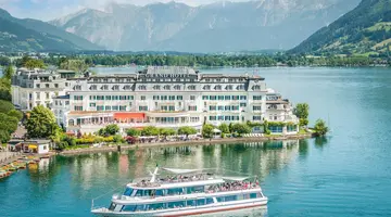 Grand Hotel