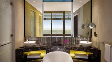 Grand Hyatt Abu Dhabi Hotel & Residences – Emirates Pearl