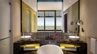 Grand Hyatt Abu Dhabi Hotel & Residences – Emirates Pearl
