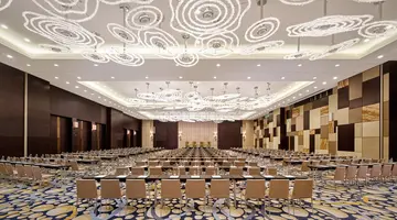 Grand Hyatt Abu Dhabi Hotel & Residences – Emirates Pearl