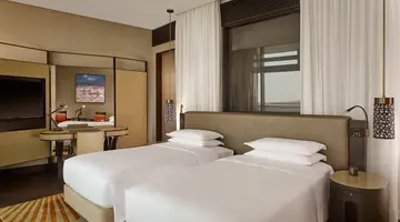 Grand Hyatt Abu Dhabi Hotel & Residences Emirates Pearl