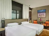 Grand Hyatt Abu Dhabi Hotel & Residences – Emirates Pearl