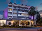 Grand Ideal Premium Hotel