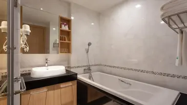 Grand Kata VIP Hotel