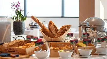 Grand Kata VIP Hotel