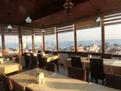 GRAND LIZA HOTEL