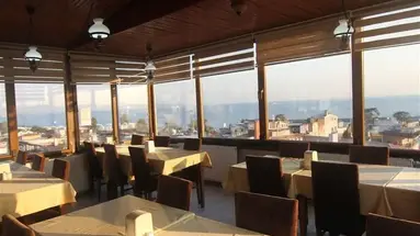 GRAND LIZA HOTEL
