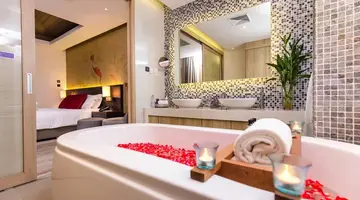 GRAND MERCURE PHUKET PATONG