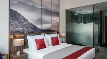 GRAND MILLENNIUM HOTEL BUSINESS BAY