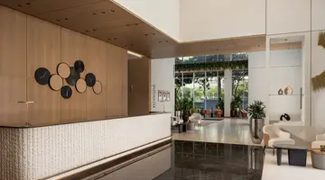GRAND MILLENNIUM HOTEL BUSINESS BAY