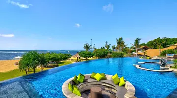 Grand Mirage