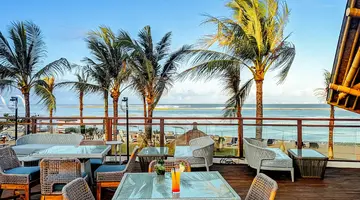 Grand Mirage