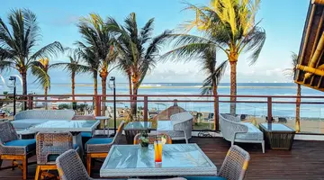 Grand Mirage