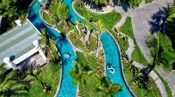 Grand Mirage