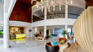 Grand Mirage