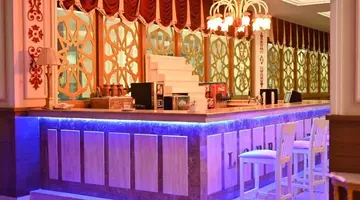 Grand Miramor Hotel