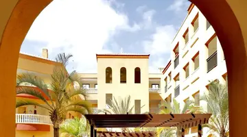 Grand Muthu Golf Plaza Hotel