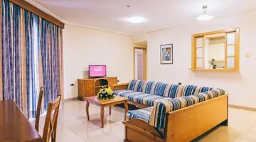 Grand Muthu Golf Plaza Hotel