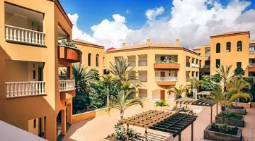 Grand Muthu Golf Plaza Hotel
