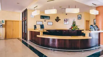 Grand Muthu Golf Plaza Hotel