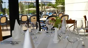 Grand Muthu Golf Plaza Hotel