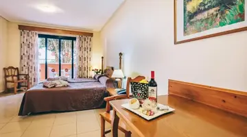 GRAND MUTHU GOLF PLAZA