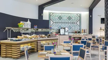 Grand Muthu Oura View Beach Club