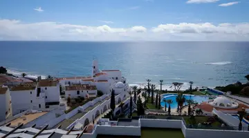 Grand Muthu Oura View Beach Club