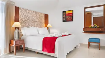 Grand Muthu Oura View Beach Club