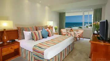 Grand Oasis Palm