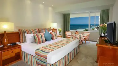 Grand Oasis Palm