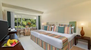 Grand Oasis Palm
