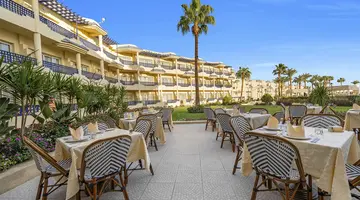Grand Oasis Resort